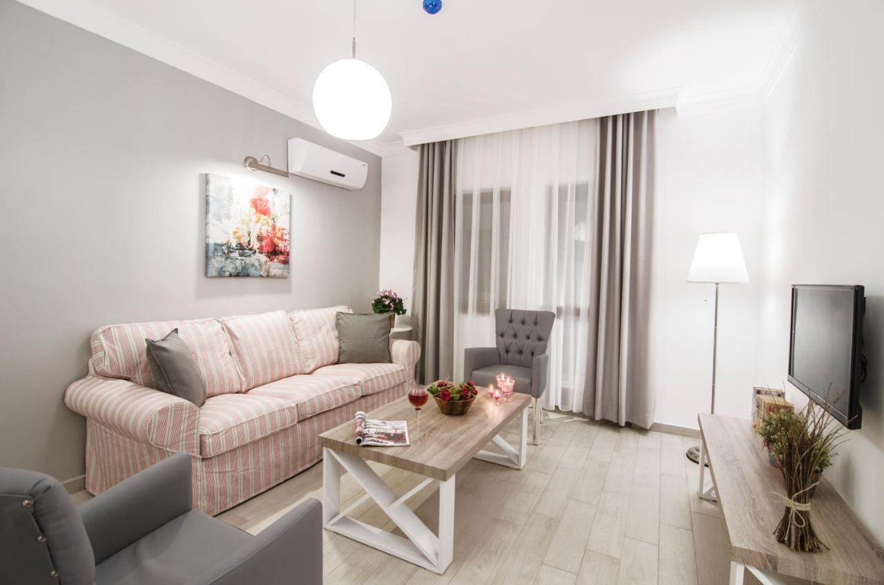Rodina Suites Hotel Kusadası Esterno foto