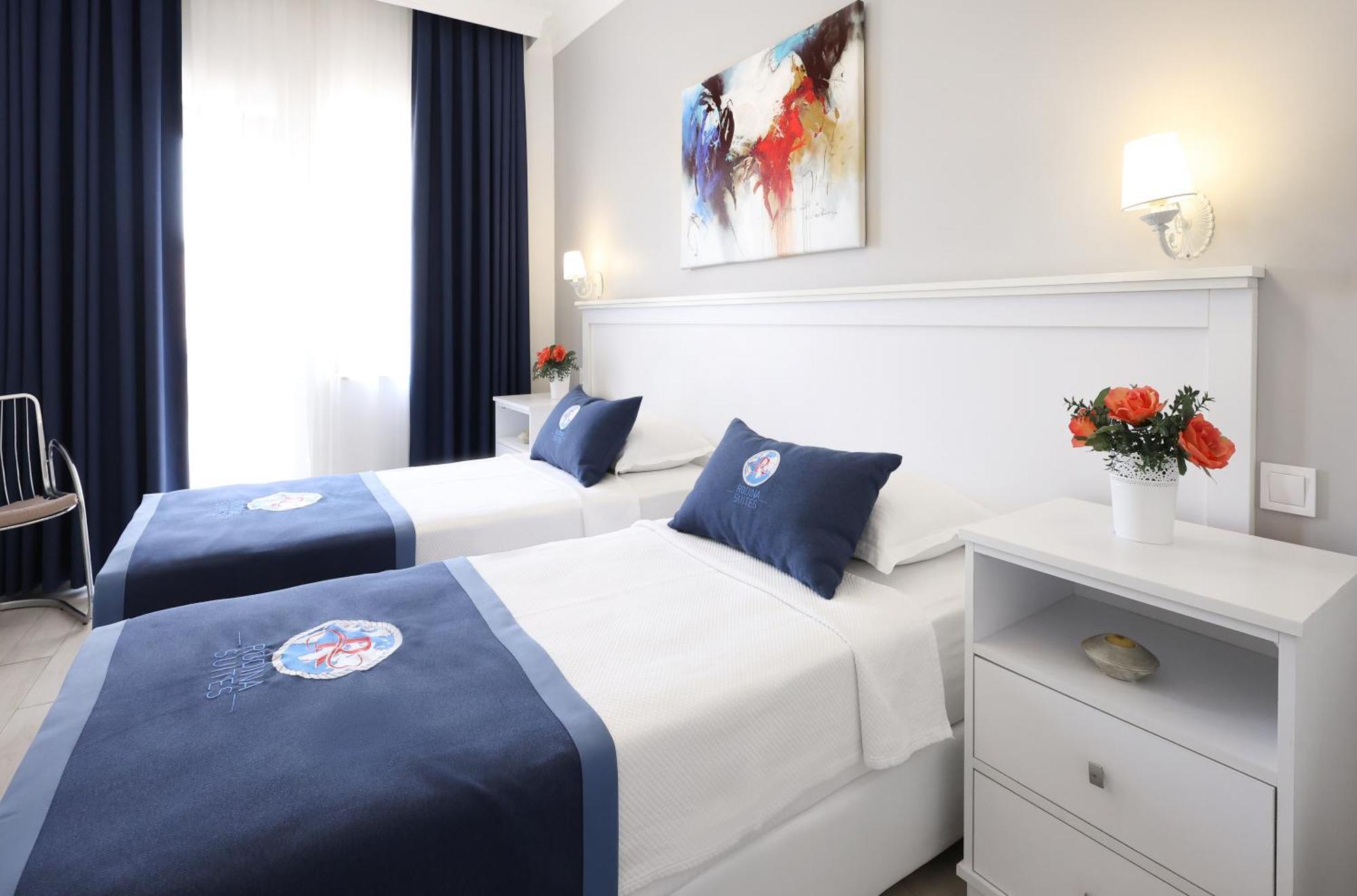 Rodina Suites Hotel Kusadası Esterno foto